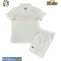 Truthahn Heimtrikotsatz Kinder EM 2024 Kurzarm (+ Kurze Hosen)